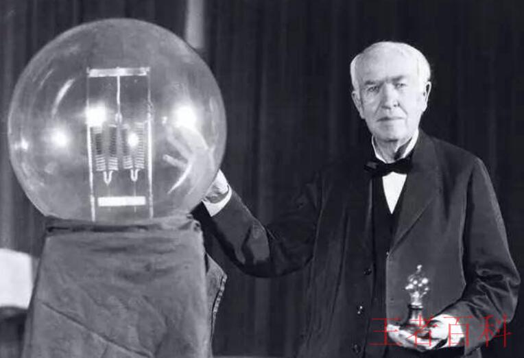 爱迪生发明电灯的故事是什么