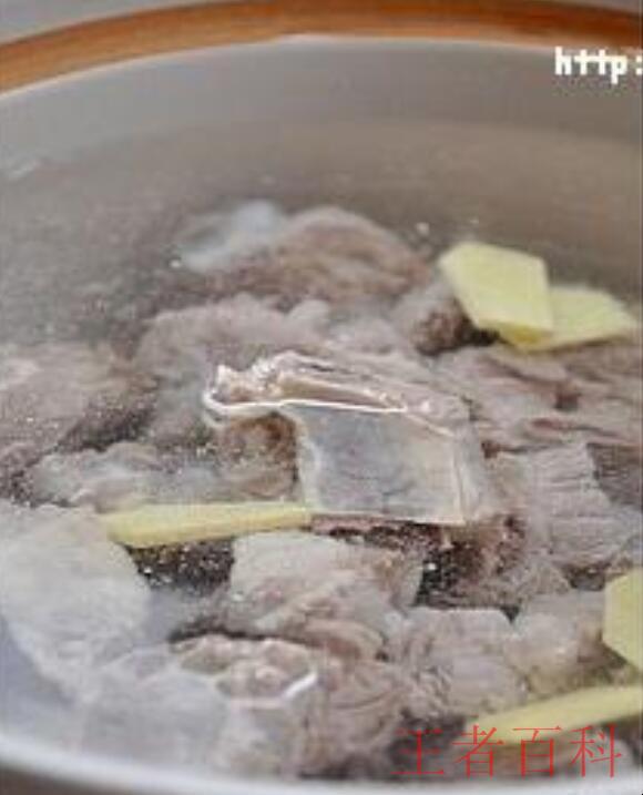 正宗排骨莲藕汤的做法是什么