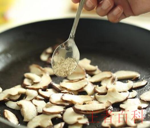 香菇炒肉怎么做