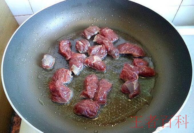 黑椒牛肉粒怎么怎么炒