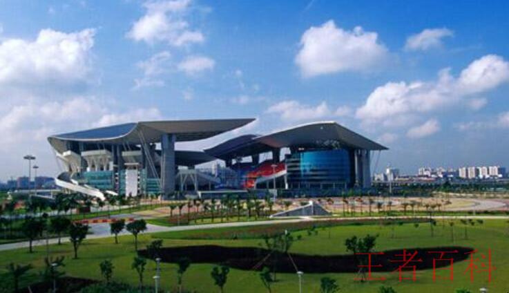 广东奥林匹克体育中心有多大